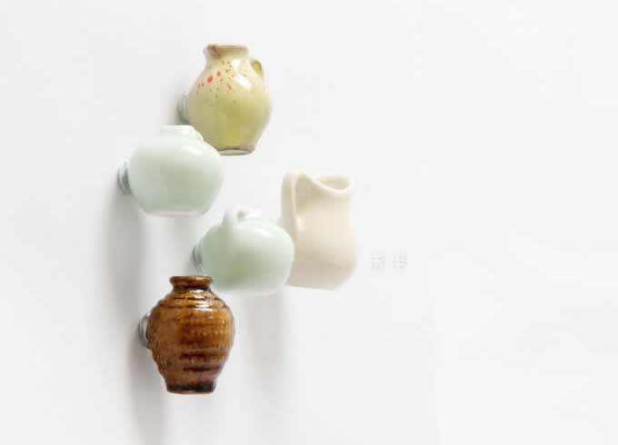 Ceramic Vase Fridge Magnets, Set of 6 